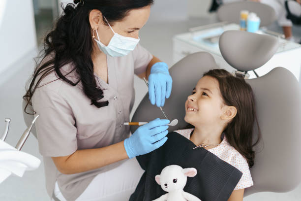 Best Emergency Dentist for Knocked-Out Tooth in Clayton, MO